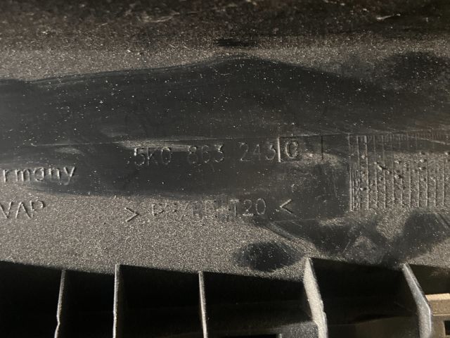 bontott VW GOLF VI Középső Kardánbox Burkolat