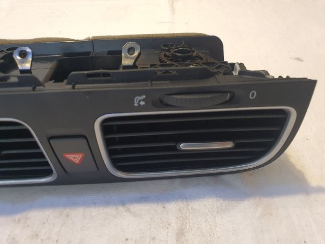 bontott VW GOLF VI Középső Szellőző