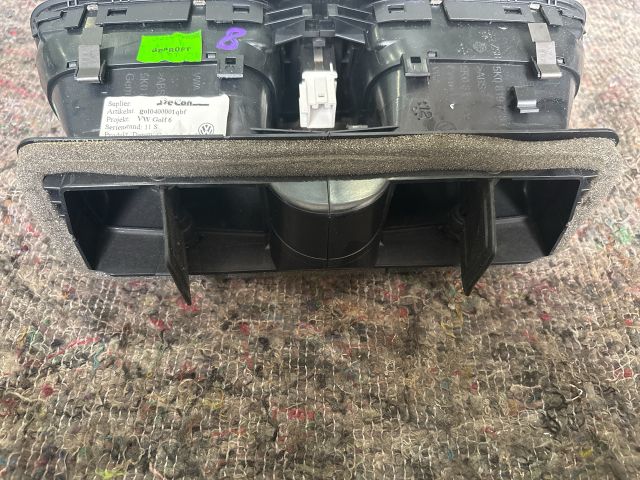 bontott VW GOLF VI Középső Szellőző