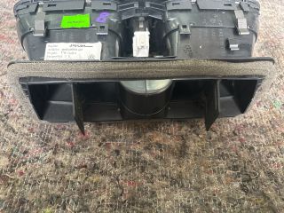 bontott VW GOLF VI Középső Szellőző