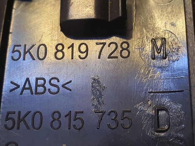 bontott VW GOLF VI Középső Szellőző