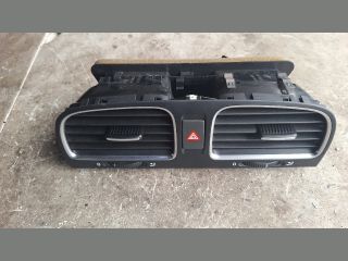 bontott VW GOLF VI Középső Szellőző