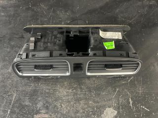 bontott VW GOLF VI Középső Szellőző