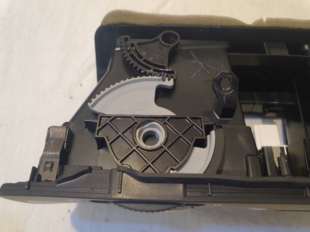 bontott VW GOLF VI Középső Szellőző