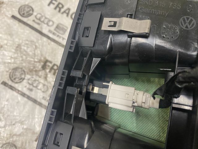 bontott VW GOLF VI Középső Szellőző