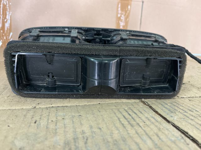 bontott VW GOLF VI Középső Szellőző