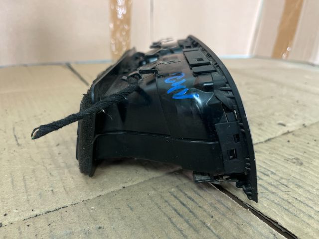 bontott VW GOLF VI Középső Szellőző