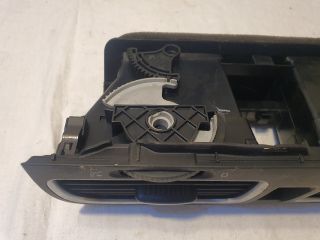 bontott VW GOLF VI Középső Szellőző