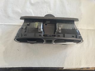 bontott VW GOLF VI Középső Szellőző