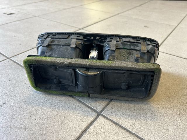 bontott VW GOLF VI Középső Szellőző