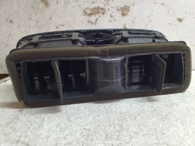 bontott VW GOLF VI Középső Szellőző