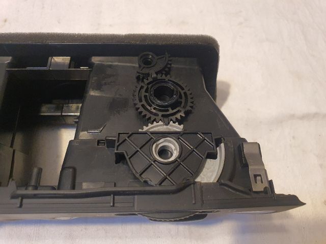 bontott VW GOLF VI Középső Szellőző