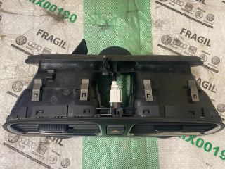 bontott VW GOLF VI Középső Szellőző