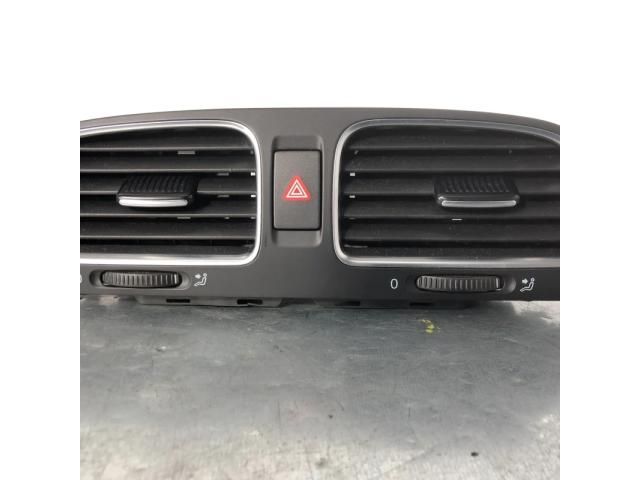 bontott VW GOLF VI Középső Szellőző