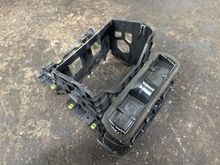 bontott VW GOLF VI Középső Szellőző