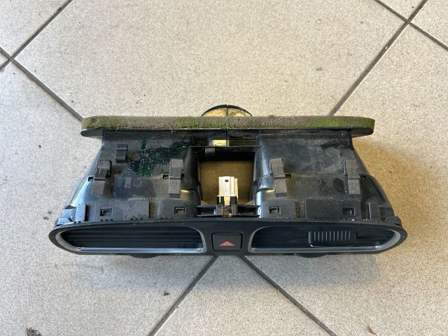 bontott VW GOLF VI Középső Szellőző