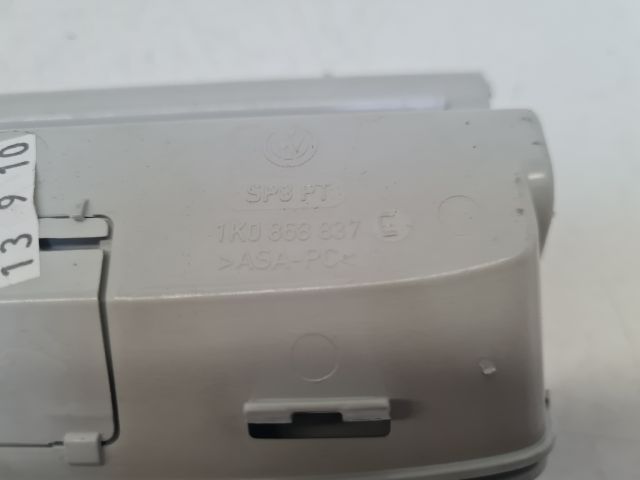 bontott VW GOLF VI Középső Szemüvegtartó