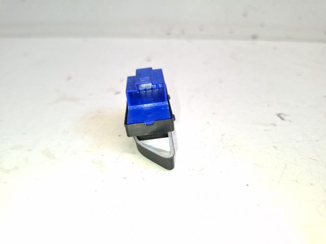 bontott VW GOLF VI Központizár Kapcsoló