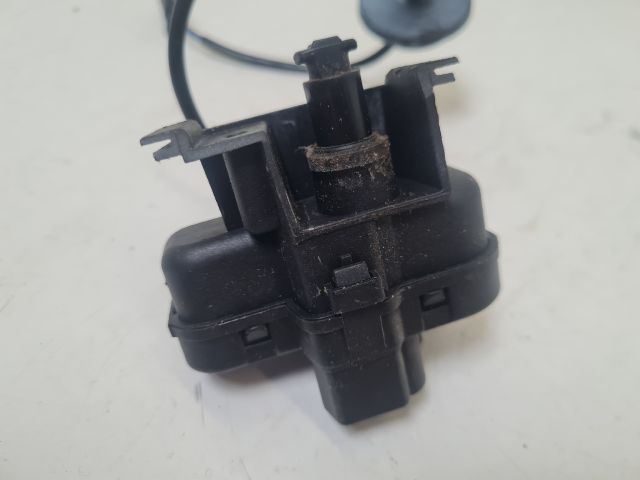 bontott VW GOLF VI Központizár Motor Tankajtó