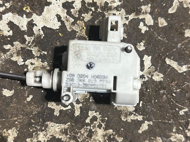 bontott VW GOLF VI Központizár Motor Tankajtó