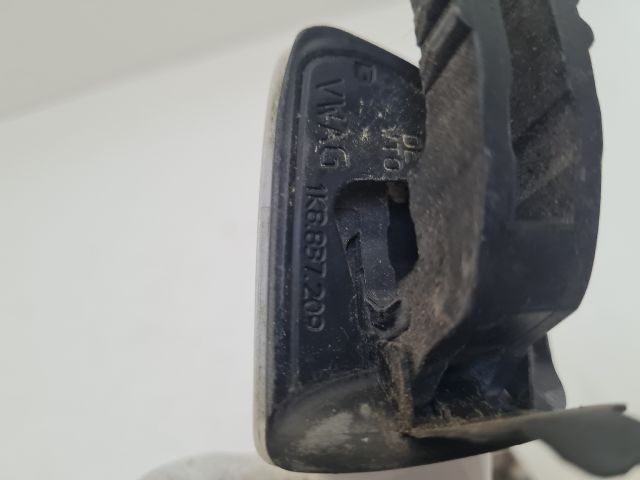 bontott VW GOLF VI Külső Kilincs Szett