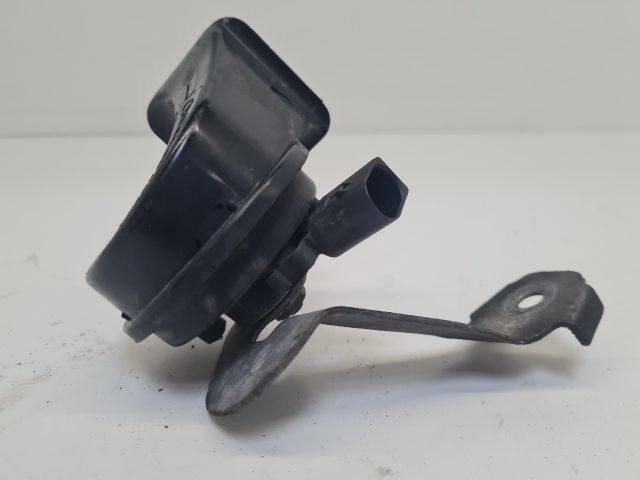 bontott VW GOLF VI Kürt