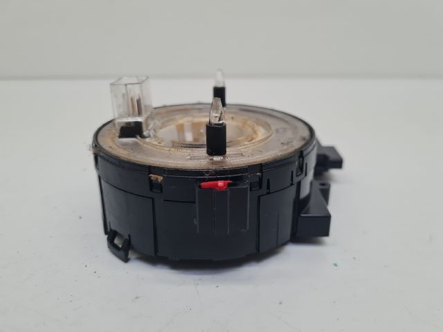 bontott VW GOLF VI Légzsák Átvezető Szalagkábel