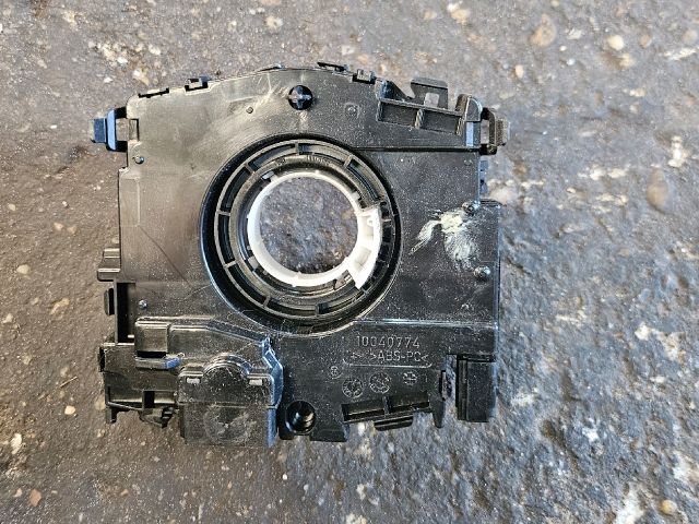 bontott VW GOLF VI Légzsák Átvezető Szalagkábel