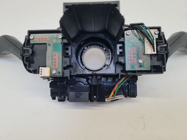 bontott VW GOLF VI Légzsák Átvezető Szalagkábel