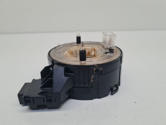 bontott VW GOLF VI Légzsák Átvezető Szalagkábel