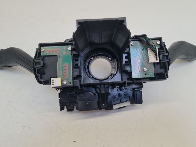 bontott VW GOLF VI Légzsák Átvezető Szalagkábel