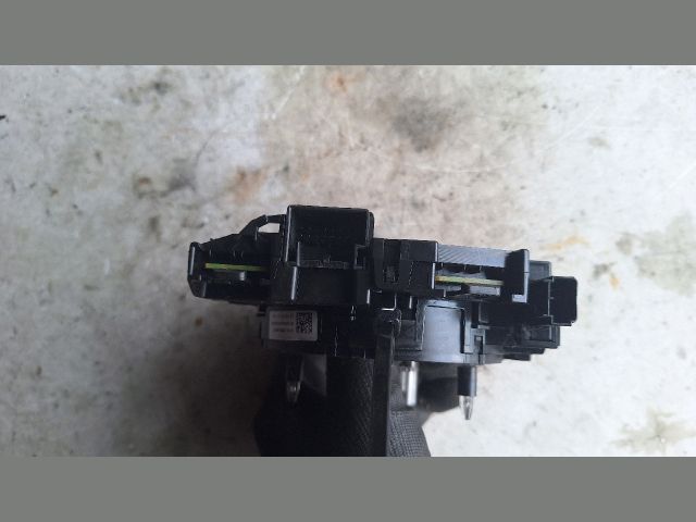 bontott VW GOLF VI Légzsák Átvezető Szalagkábel