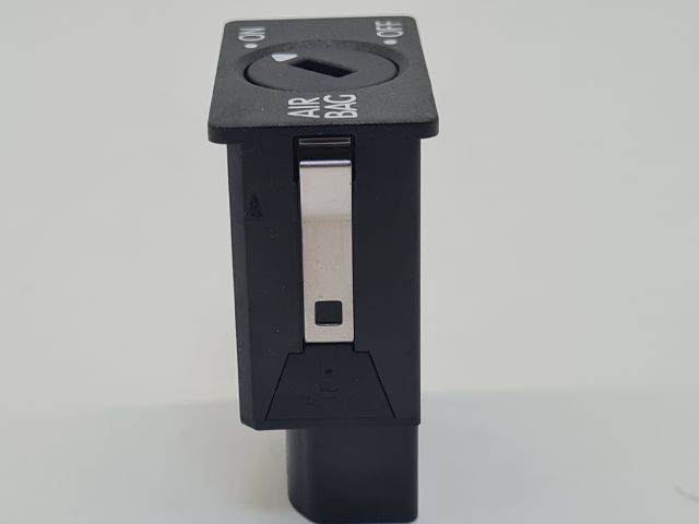 bontott VW GOLF VI Légzsák Kapcsoló