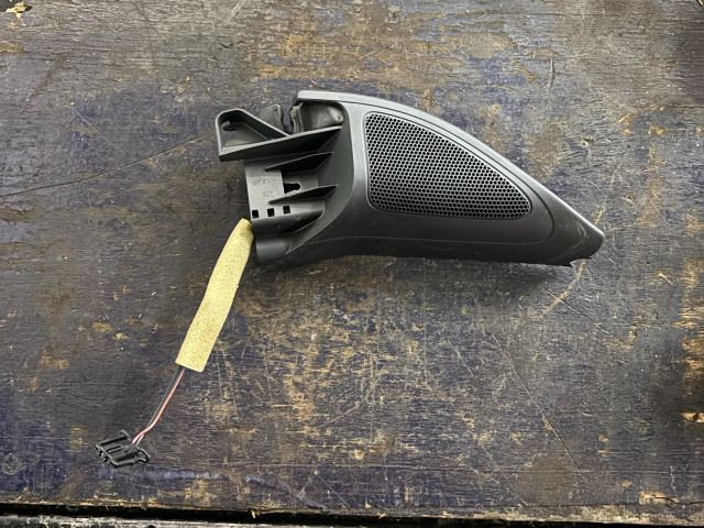 bontott VW GOLF VI Magassugárzó Hangszóró