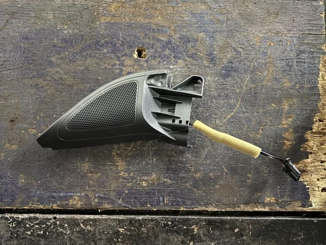 bontott VW GOLF VI Magassugárzó Hangszóró