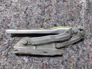 bontott VW GOLF VI Motorháztető Bal Zsanér