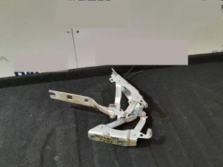 bontott VW GOLF VI Motorháztető Bal Zsanér