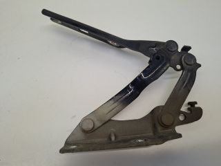 bontott VW GOLF VI Motorháztető Bal Zsanér