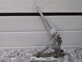 bontott VW GOLF VI Motorháztető Bal Zsanér