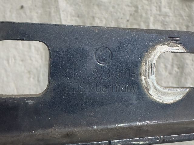 bontott VW GOLF VI Motorháztető Bal Zsanér