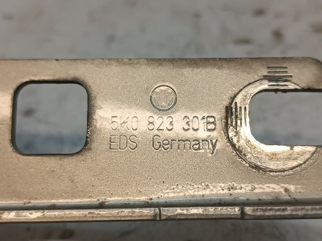 bontott VW GOLF VI Motorháztető Bal Zsanér