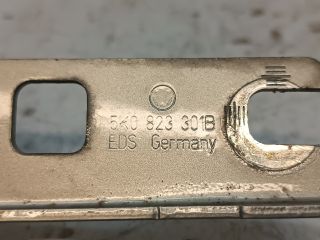 bontott VW GOLF VI Motorháztető Bal Zsanér