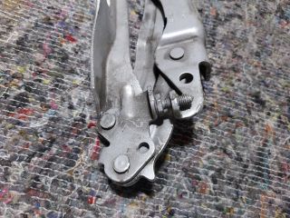 bontott VW GOLF VI Motorháztető Bal Zsanér