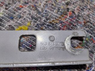 bontott VW GOLF VI Motorháztető Bal Zsanér