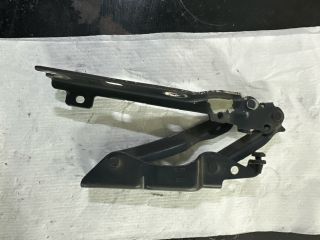 bontott VW GOLF VI Motorháztető Jobb Zsanér