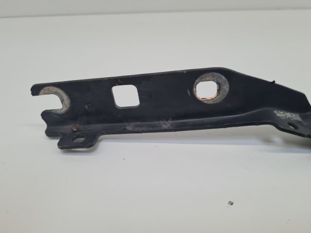 bontott VW GOLF VI Motorháztető Jobb Zsanér