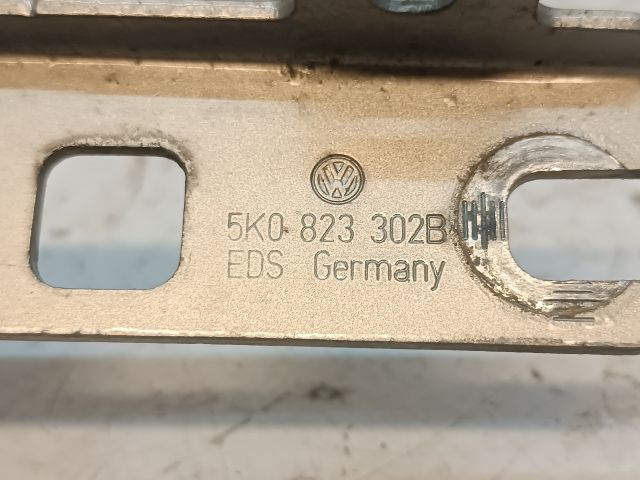 bontott VW GOLF VI Motorháztető Jobb Zsanér