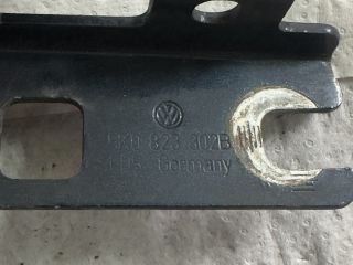 bontott VW GOLF VI Motorháztető Jobb Zsanér