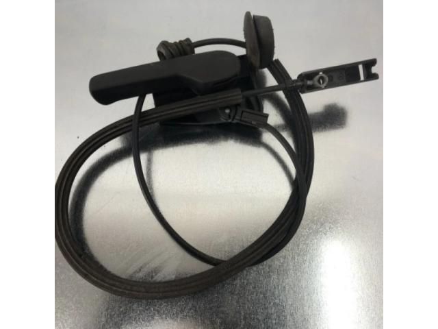 bontott VW GOLF VI Motorháztető Nyitó Kar / Gomb