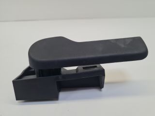 bontott VW GOLF VI Motorháztető Nyitó Kar / Gomb